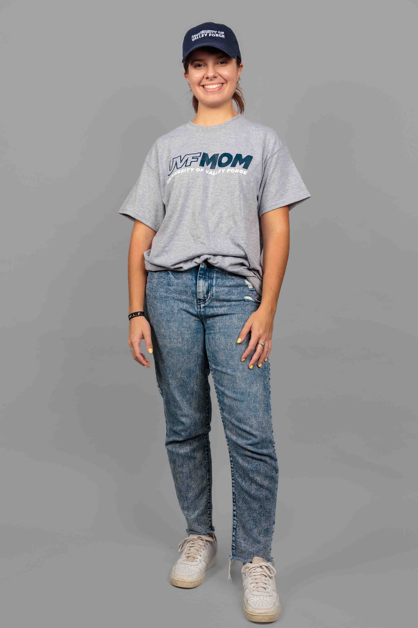 UVF Mom T-Shirt (Gray